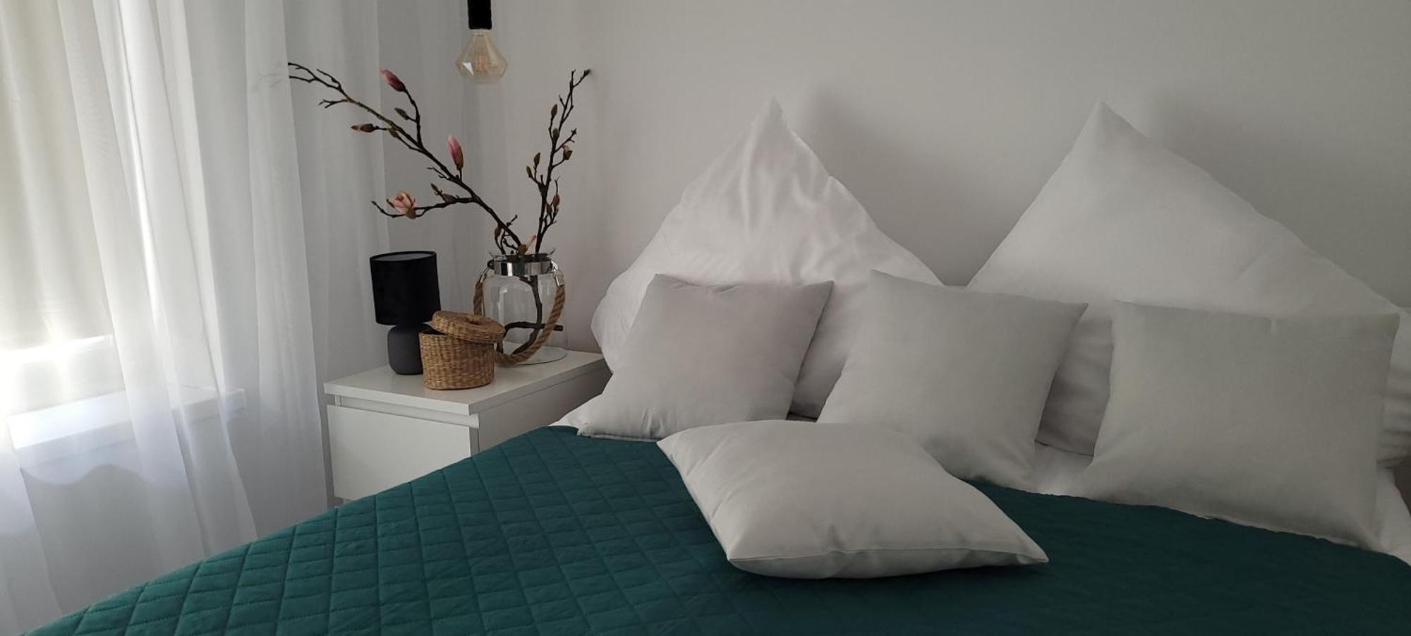 Apartamenty Pod Uwalonym Debem Jezow Sudecki Экстерьер фото