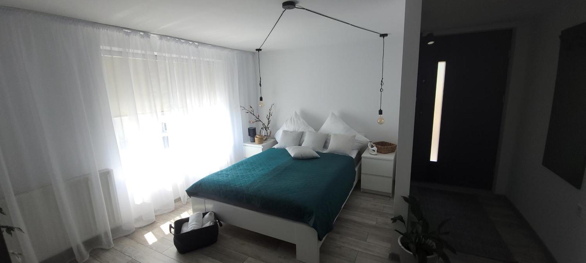 Apartamenty Pod Uwalonym Debem Jezow Sudecki Экстерьер фото