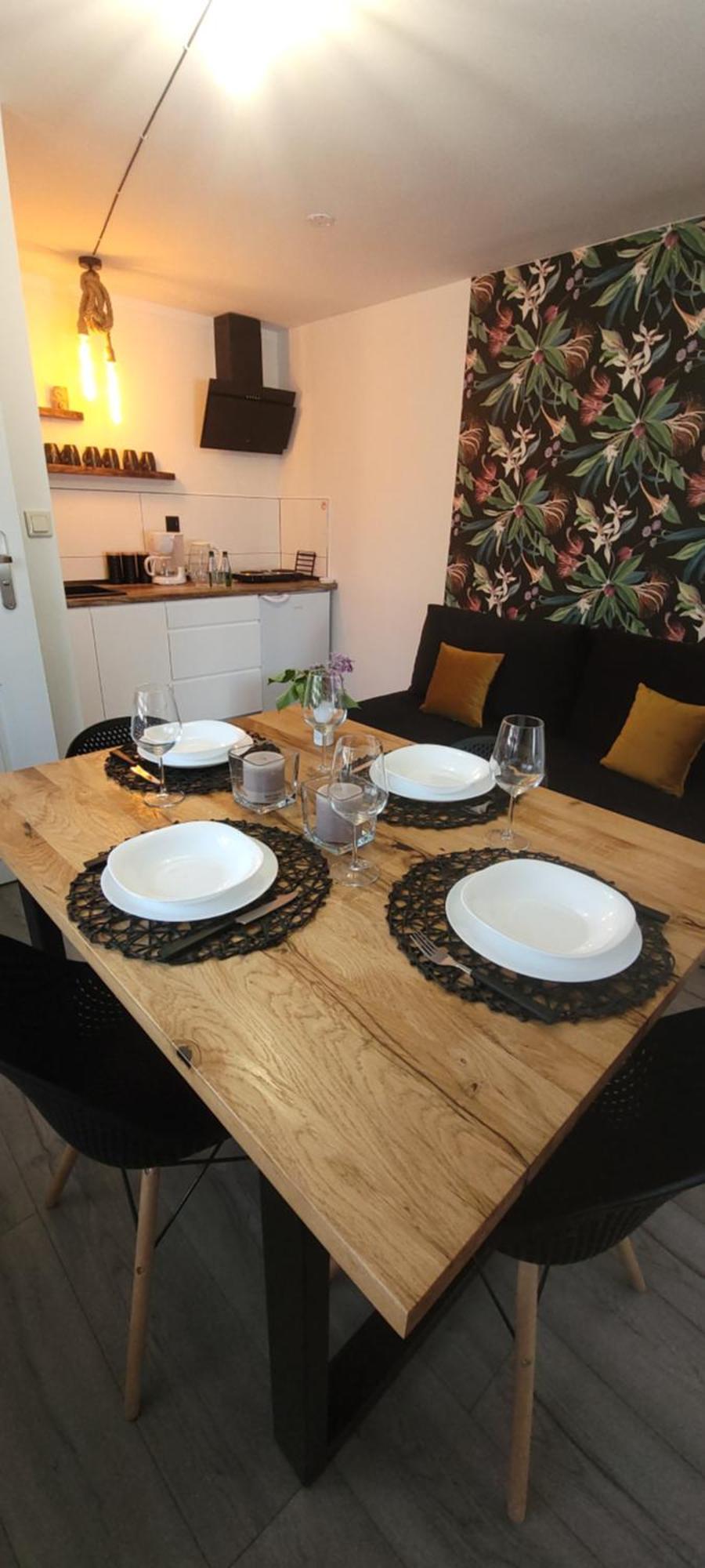 Apartamenty Pod Uwalonym Debem Jezow Sudecki Экстерьер фото