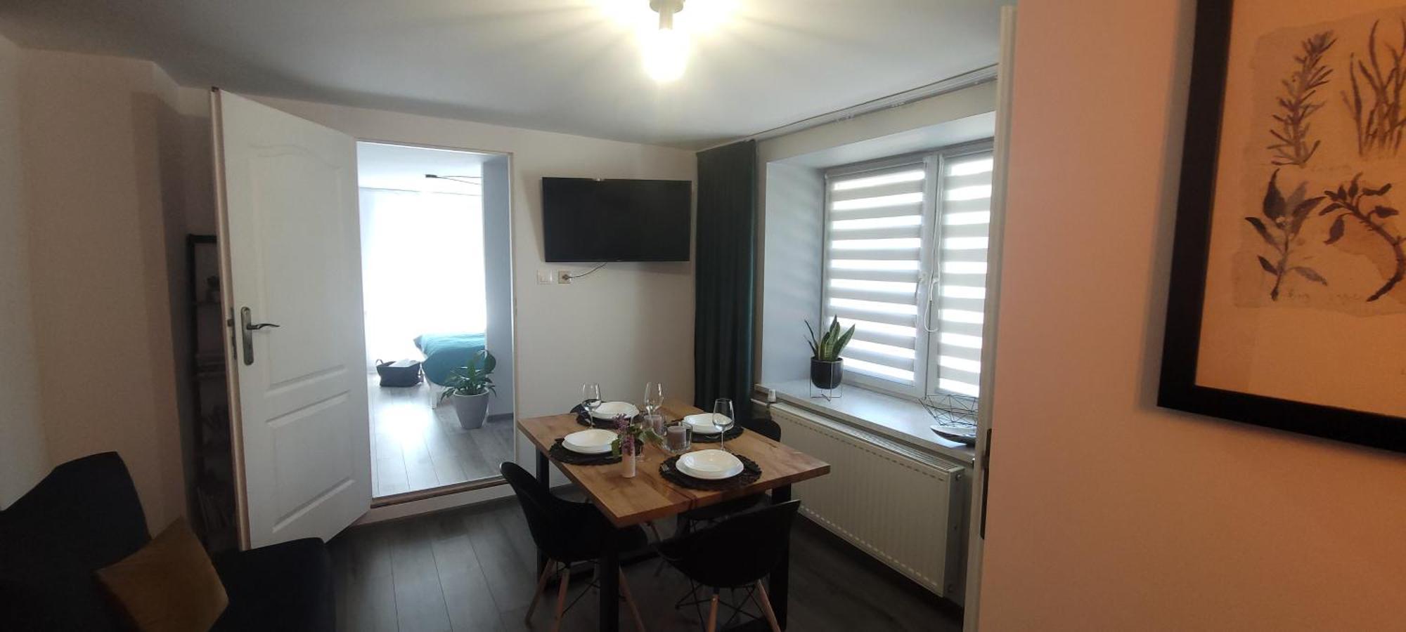 Apartamenty Pod Uwalonym Debem Jezow Sudecki Экстерьер фото